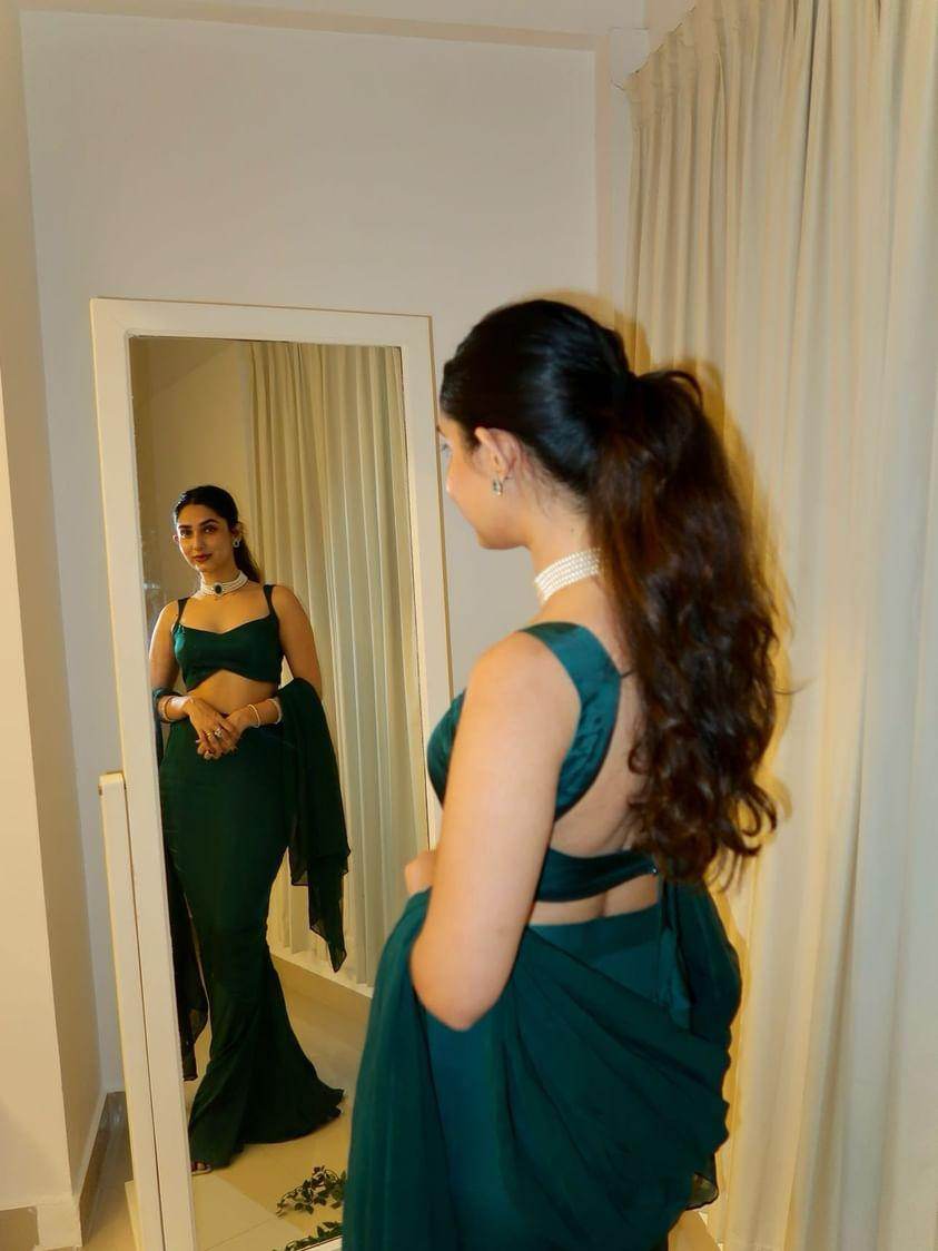 Y2K Fishtail 90s Emerald Green Fish Cut Lehenga For Women | Reception & Party Wear